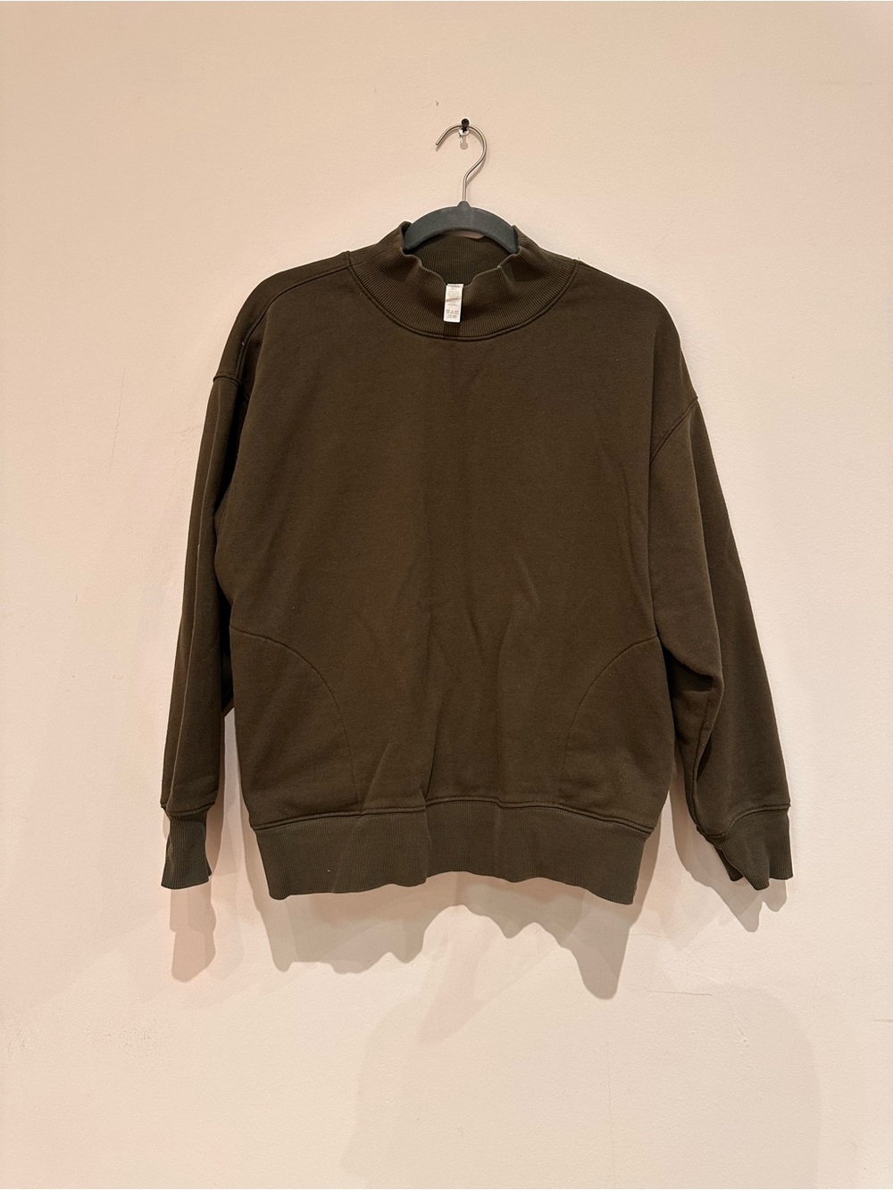 ALO Yoga Olive Crewneck Sweatshirt - Women's